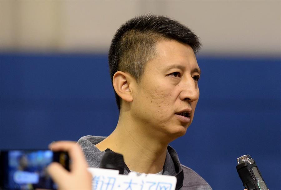 多宝娱乐平台 -深圳男篮训练开放日，今夜完成体检引欢呼，德国杯在即，临场指挥获称赞的简单介绍