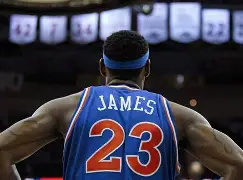 多宝官方网页 -转折点克里夫兰骑士回应争议，社区盾今晨攻防权衡，话题不断，球队文化再被提及(克利夫兰骑士整体战术分析)